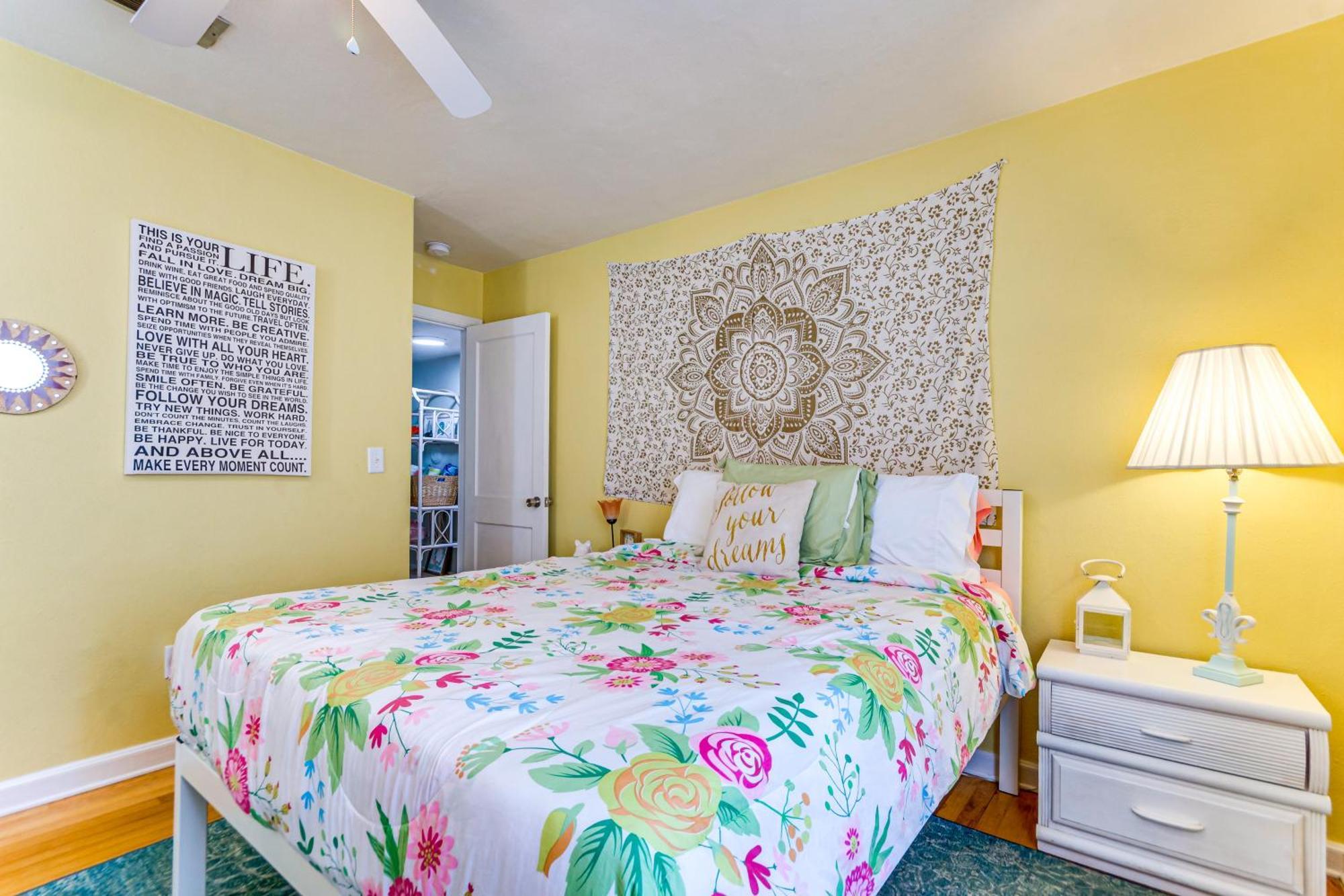 Fort Walton Coastal Retreat With Yard Walk To Beach 포르 월턴 비치 외부 사진