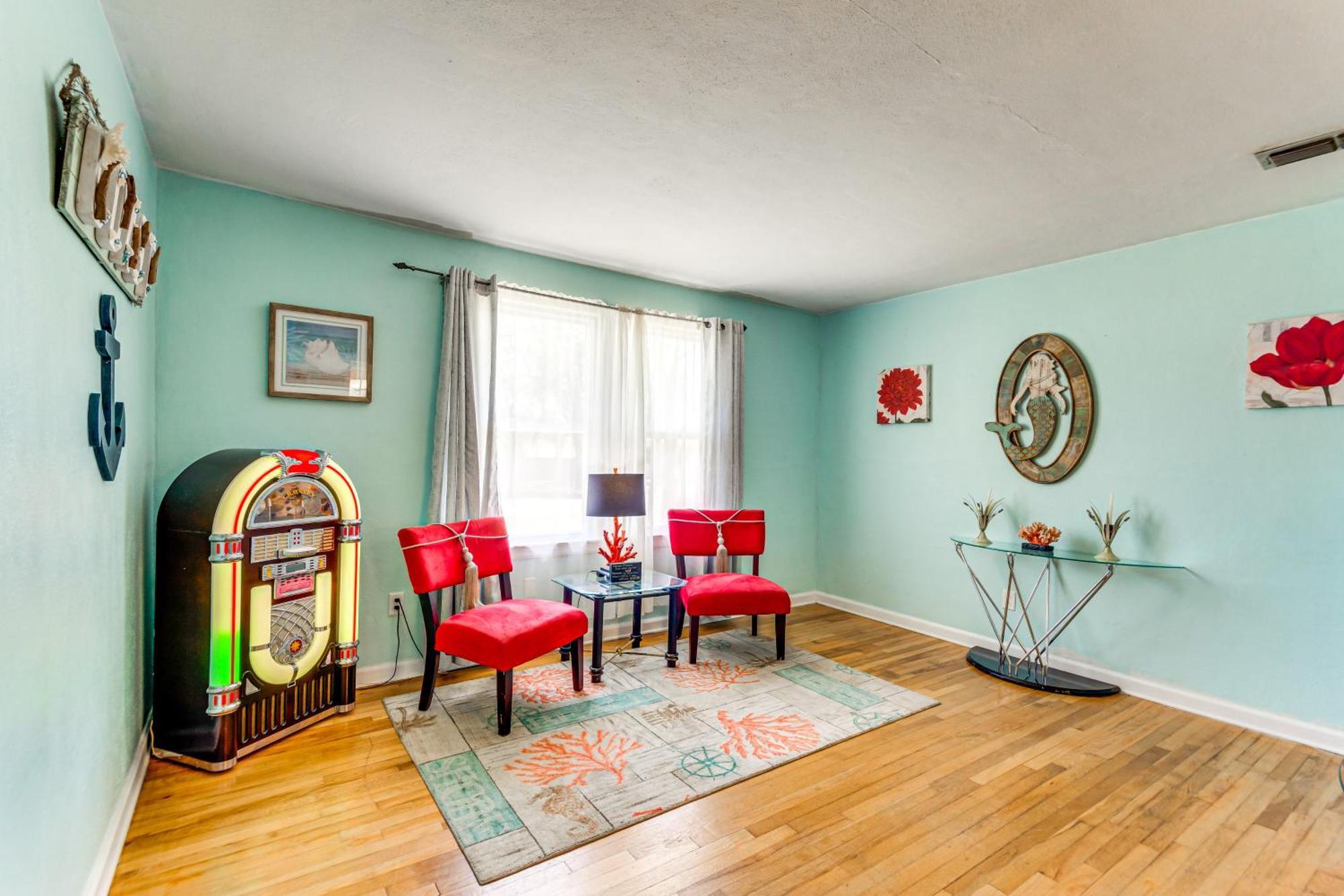 Fort Walton Coastal Retreat With Yard Walk To Beach 포르 월턴 비치 외부 사진